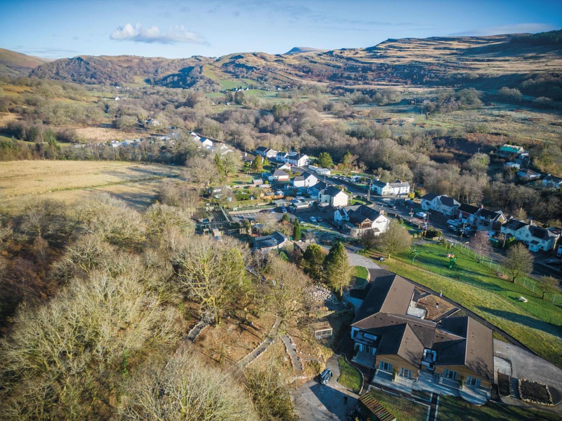 Apartment 14 - Sleeping Giant - Pen Y Cae